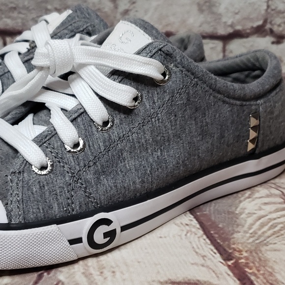 GGOONA By Guess Canvas G Logo Lace up Sneaker - Picture 2 of 8